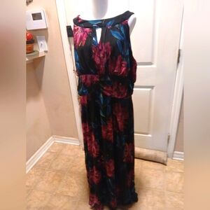 Floral Sleeveless Maxi Dress - SEE PICTURE #2 for the actual color.